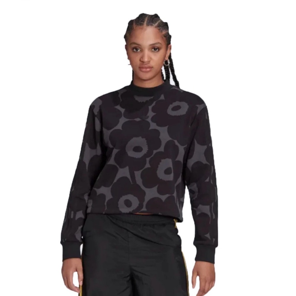Adidas Originals x marimekko
Crew neck sweatshirt Size L